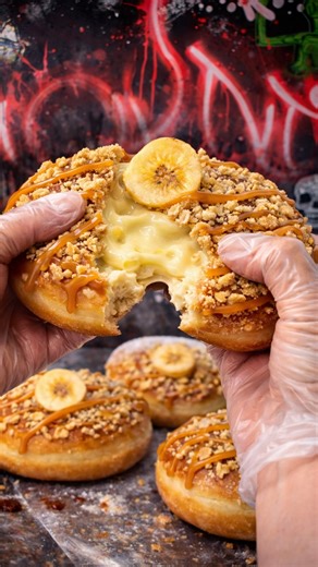 💀 Grounds Donut House on Instagram: "Banana pudding filled donuts 🍩"