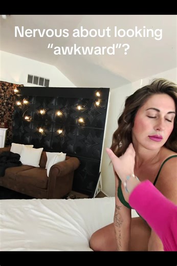 ✨ Ever wonder what actually happens during a boudoir session? From the moment you step in front of my camera, I’m guiding you from head to toe. I don’t just say “look sexy” and hope for the best. I pose every detail with intention. • Chin placement to create confidence • Shoulders and posture to elongate your body • Hands so they look natural, soft, and powerful • Angles that flatter your unique shape • Legs and feet positioned to create length and flow You don’t need to know how to pose. You do