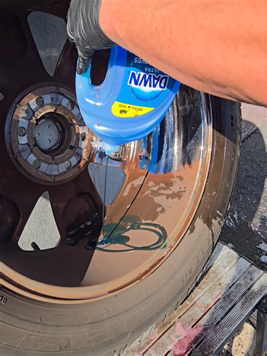 Wheely Clean Concentrate: Ultimate Wheel Cleaner