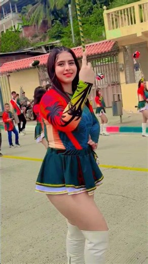 #bastoneras #dance #dancecraze #cosplay #carnival #dancetrend #festa