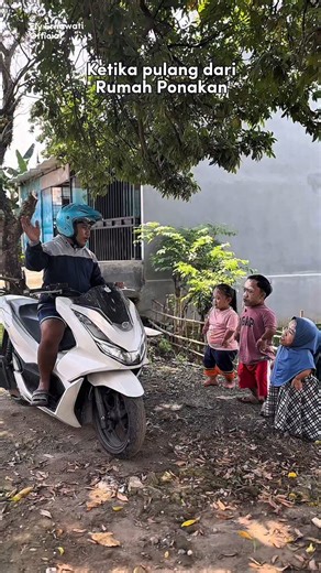 Ernawati Ely on Instagram: "Ponakan model apa ini"
