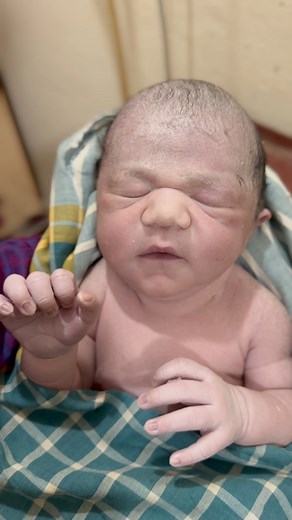 158K views · 4.9K reactions | wonderful newborn reaction #drataur #baby #cutebaby | Dr. Ataur Rahman, Osteopathic & Chiropractic | Facebook