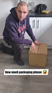 How much cardboard unbelievable #comedy #AMAZON 🤣 | Bully's Bit Banter
