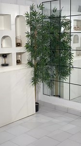 Nouvelle collection 🌿 Quand l’élégance rencontre l’authenticité ✨ Ma nouvelle collection est une ode à l’élégance et à l’audace. Elle s’inspire de l’harmonie entre tradition et modernité, avec des pièces fortes aux coupes fluides, rehaussées de motifs symboliques. Chaque création incarne la puissance du style et l’affirmation de soi, tout en célébrant l’héritage culturel à travers des couleurs vibrantes et des imprimés raffinés. Des coupes modernes, des couleurs qui respirent la confiance et de