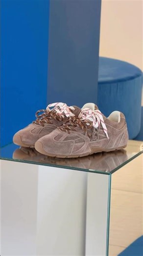Nuovo trend sneakers donna: Nokwol Atlas (low profile in camoscio) #sneakers #nokwol