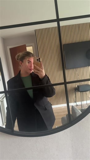 A Day in the Life of a Beauty Salon Professional