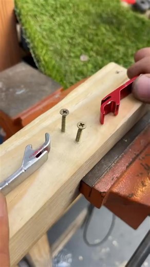 The bottle opener’s secret function Way more than just caps #USA #OpenerHack #DIYWorkshop | Creative Tips