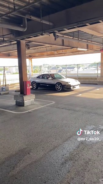 Twilight🌆 #toyota #mr2 #sw20 #mr2sw20 #midshiprunabout #sportcar #jdm #touge #drift #jap #inisiald #2seater #street #streetstyle #sabelt #90s #carmeet #jdmcarsoftiktok #carsofttiktok #japancar #japaneseculture #jdmcars #頭文字d #イニシャルd #リトラ #リトラクタブルヘッドライト #福岡 #筑豊 #スポーツカー #旧車 #90年代 #名車