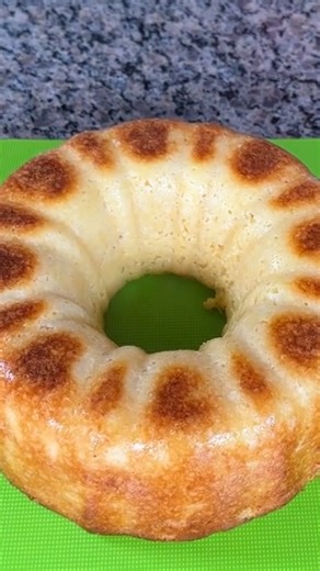 The easiest pineapple cake you’ll ever bake – sweet, simple, and so delicious!