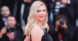 Kate Upton Joins TikTok, Recreates Viral 'Dougie' Dance