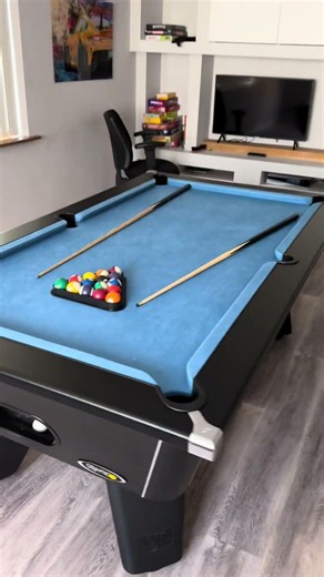 Darts board and pool table for a week. The week is settled!! #darts #dartsboard #pooltable