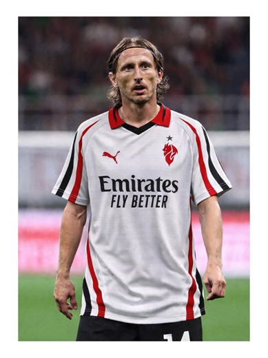 Exploring AC Milan's Innovative Football Kit Design