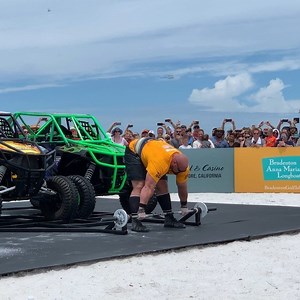 Speedster Deadlift - ~ 854 lbs // Round 5 // 11 reps - 1st Place 🥇 our boy Brian Shaw @shawstrength with his STrive for 5! #st06 #TeamSlingShot #WSM | Mark Bell - Sling Shot