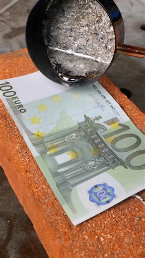 DIY metal casting for a tin money holder | 5-Minute Crafts