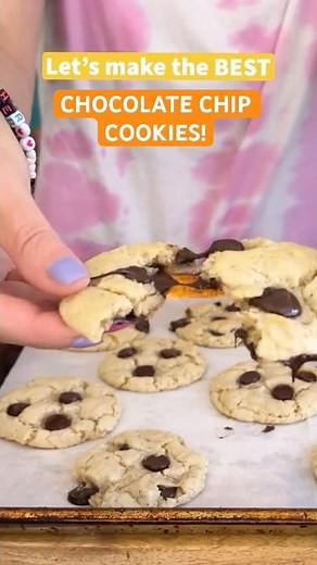 How to make the BEST Vegan Chocolate Chip Cookies 🍪 (ingredients in description)