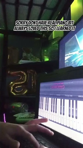 bellas lullaby piano comuter