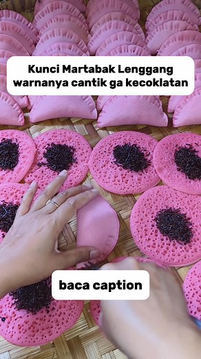 ✅ Gunakan soda kue secukupnya jangan kebanyakan , telalu banyak soda kue menyebabkan martabak lenggang kecoklatan ✅ Pastikan adonan pass mengembang , jangan sampai terlalu ngembang nanti hasilnya tidak bagus ✅ Panaskan teflon sebentar saja , cukup hangat tidak terlalu panas ✅Biar lebih cepat matang , boleh ditutup setelah bersarang ✅ Gunakan api yg pas , api kecil ✅Jangan terlalu lama manggang diteflon , kalau sudah kering atasnya langsung diangkat #reels #fyp #martabaklenggang #jangkauanluas | 
