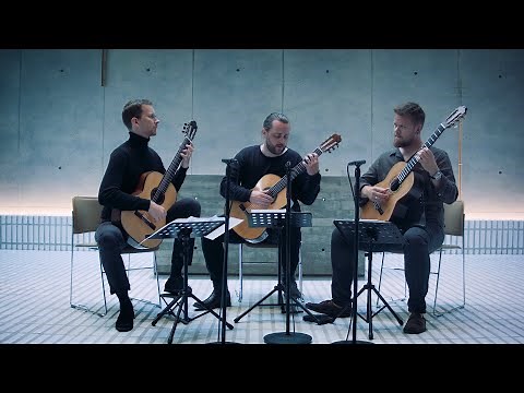 J.S. Bach | Andante BWV 528 | The Union Guitar Trio