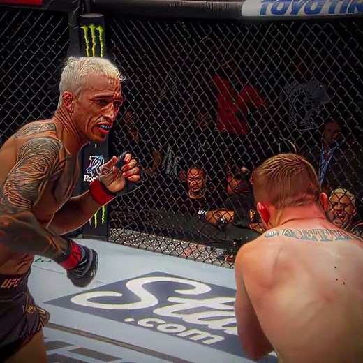 Charles Oliveira vs Justin Gaethje / 4K