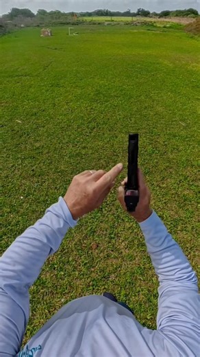 1,000 FT SHOT ONE HAND 🖐️ MAC 9 DS 5” COMP & PORTED CUSTOM GUN KICKING A 9mm INTO THE CHAMBER 🔥