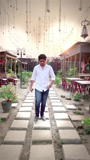 Tumi amar emoni akjon