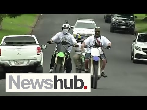 Dirt bikers causing chaos on Auckland streets working as drug couriers for gangs - police | Newshub