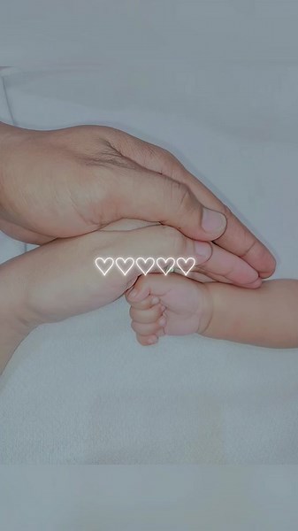 Family Hand Moments: Bonding with Jayze and Creating Memories ❤️