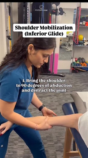 Dr. Khushboo Patel PT, DPT | Physical Therapist | Shoulder Mobilization (Inferior Glide) - A technique that helps with: -Frozen Shoulder -Shoulder Stiffness -Shoulder OA Combine this... | Instagram