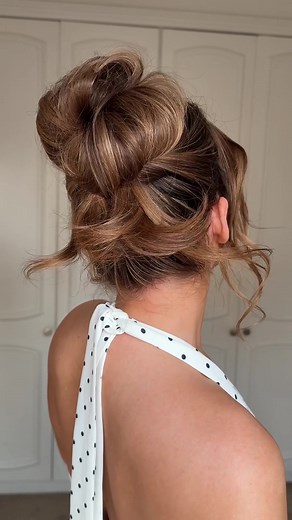 Messy Layered Bun Tutorial for Easy Updos