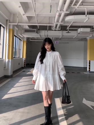 亲爱的你躲在那里发呆#永远臣服于松弛感穿搭 #创作者中心 #创作灵感