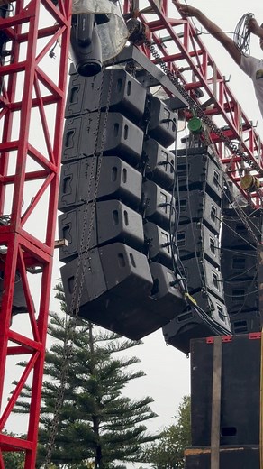 25K views · 249 reactions | Line Array Tulop Renteng - Renteng | Sound System Battle | Facebook