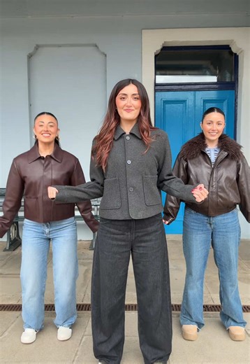 quick boogie on the platform whilst we wait for our train xx | boogie