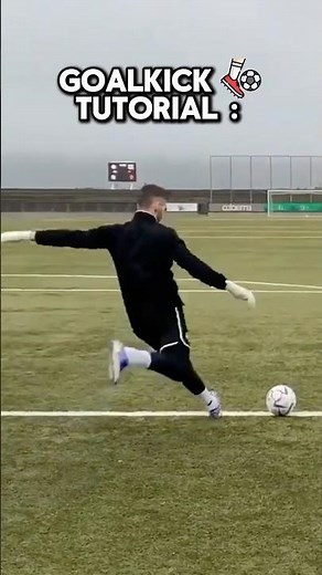 Simple Goal Kick Tips for Beginner Goalkeepers!