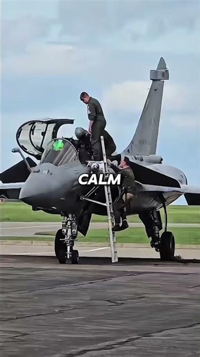 FighterJet Canopy Open Before Takeoff #usmilitarycombat #military #aviation #shorts