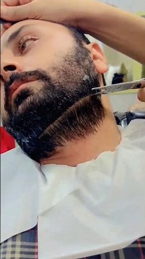 Beard Cutting Video | Men's Beard Style #barber #hairstyle #beard