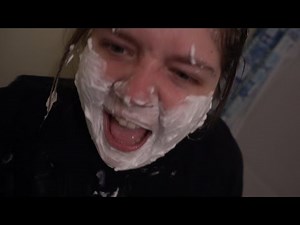 SHAVING THE BEARDED LADY!!