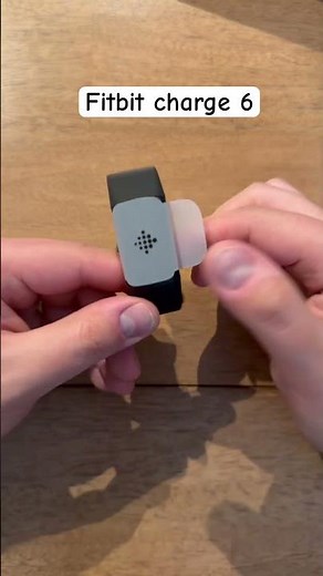 Fitbit Charge 6: Quick Hardware Tour! 👀