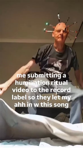 Donovan Verlaine on Instagram: "#reels #music #meme helloooo chat #foryou #explorepage"