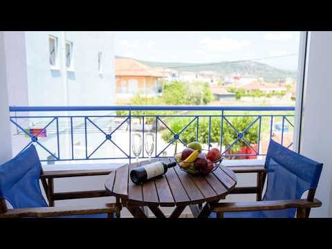 Villa Avra, Ammoudia | Travel Suggestions