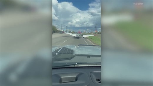 Video shows emergency plane landing on Hwy. 290 | Haystack News