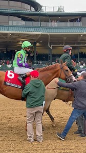 Carl 🤝 Keeneland CARL SPACKLER (Lope de Vega) is back in a big way as he dominated the turf on his way to victory in the GI Maker’s Mark Mile Stakes 🏆 Owned by e Five Racing Thoroughbreds; trained by Chad Brown; ridden by Flavien Prat. | Thoroughbred Daily News