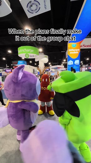 Literally #ISTELive 👏 @ClassDojo @BrainPOP @Pear Deck Learning