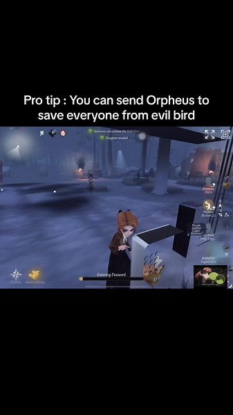Saving Teammate from Evil Bird in Identity V