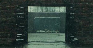 « Shoah » - Extrait 2 - Les chambres à gaz de Treblinka et d'Auschwitz | Lumni Enseignement