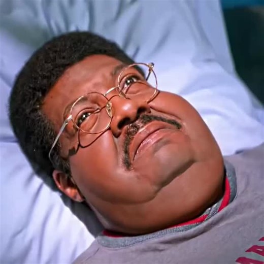 findgoodmovie_5r on Instagram: "The Nutty Professor II: The Klumps (1996) | The Giant, The Gas, and The Ultimate Explosion 💨​. . Follow for more videos 😁 . . Sherman Klump is in the middle of a scientific crisis! After a freak accident in the lab, Sherman begins to grow uncontrollably, becoming a literal giant in the middle of the city. As his blood pressure skyrockets, the medical team panics, realizing that Sherman isn’t just getting bigger—he’s becoming a human ticking time bomb of internal