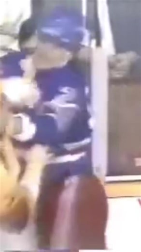 Petit Coxe is a good reason to fight Michel Petit #NYR 🆚 Craig Coxe #Canucks https://www.hockeyfights.com/fights/54552 | hockeyfights.com