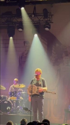 Oliver Anthony - Country Roads (Live in Amsterdam 2025)