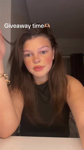 Exciting Makeup Giveaway: Enter to Win Beauty Kits!