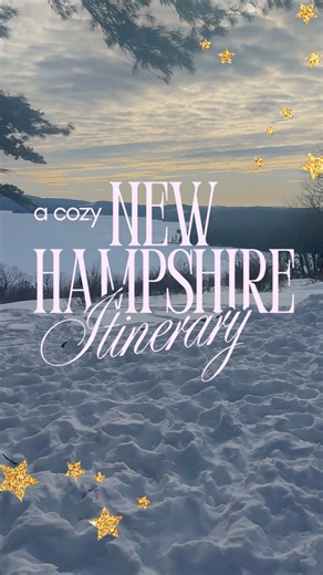 Kat Cooper | Literary New England on Instagram: "📣 Coziest Mountain Inn in the snowy mountains of NH. 🏔️Tucked away near the slopes, @hideawayinns at Mt. Sunapee is a charming, cozy New Hampshire inn just minutes from Mt. Sunapee Ski Resort, and the perfect home base for exploring the Lake Sunapee region. Think skiing, scenic drives, small town shops, and the ultimate cozy winter vibes. And yes, I’ve got the perfect itinerary to help you make the most of your stay. ❄️✨ +𝓢𝓾𝓷𝓪𝓹𝓮𝓮 Food: Th
