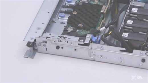 How to Replace Right Control Panel for PowerEdge R360